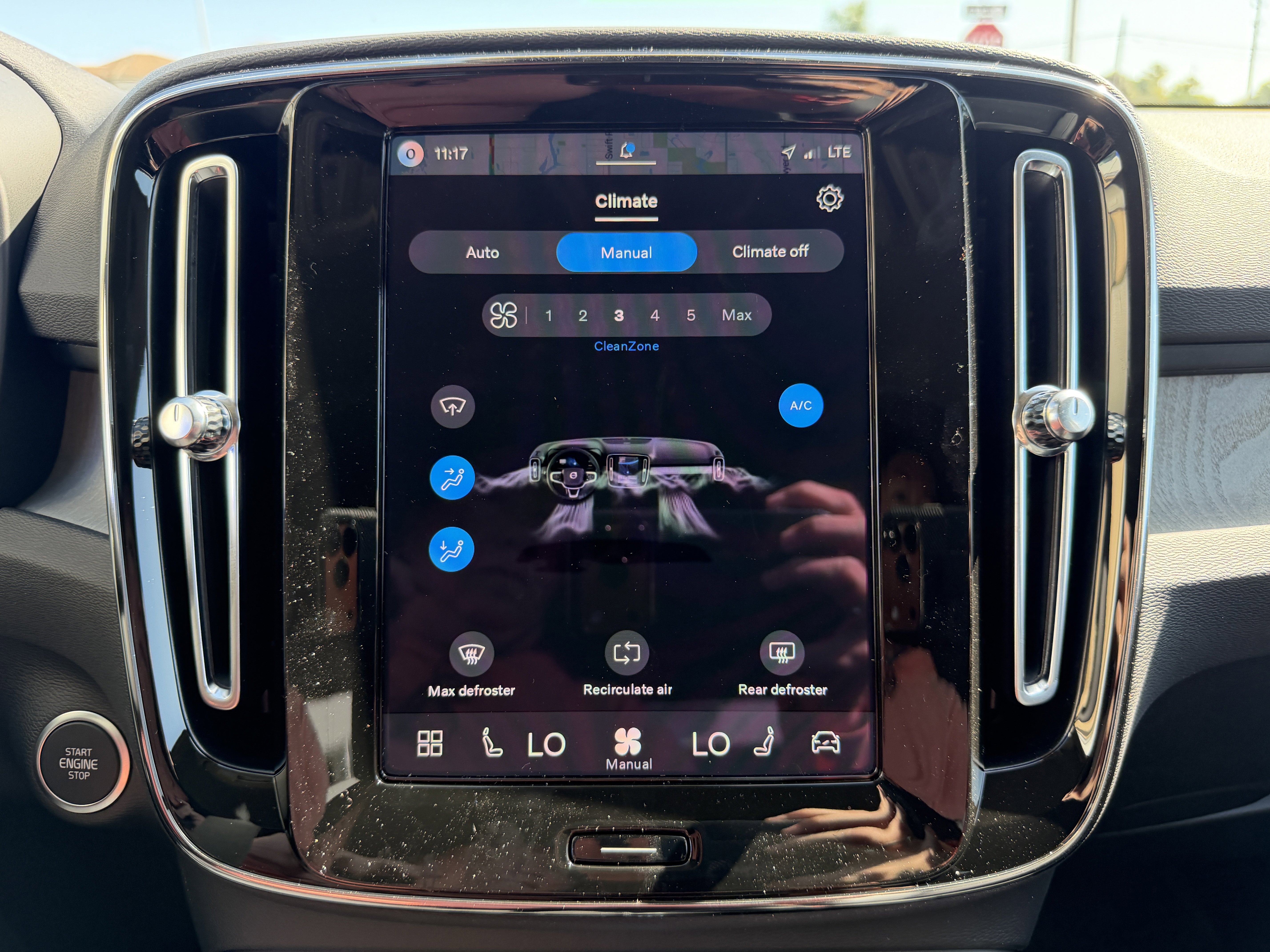 New 2026 Volvo XC40 B5 Core AWD/4WD image 21