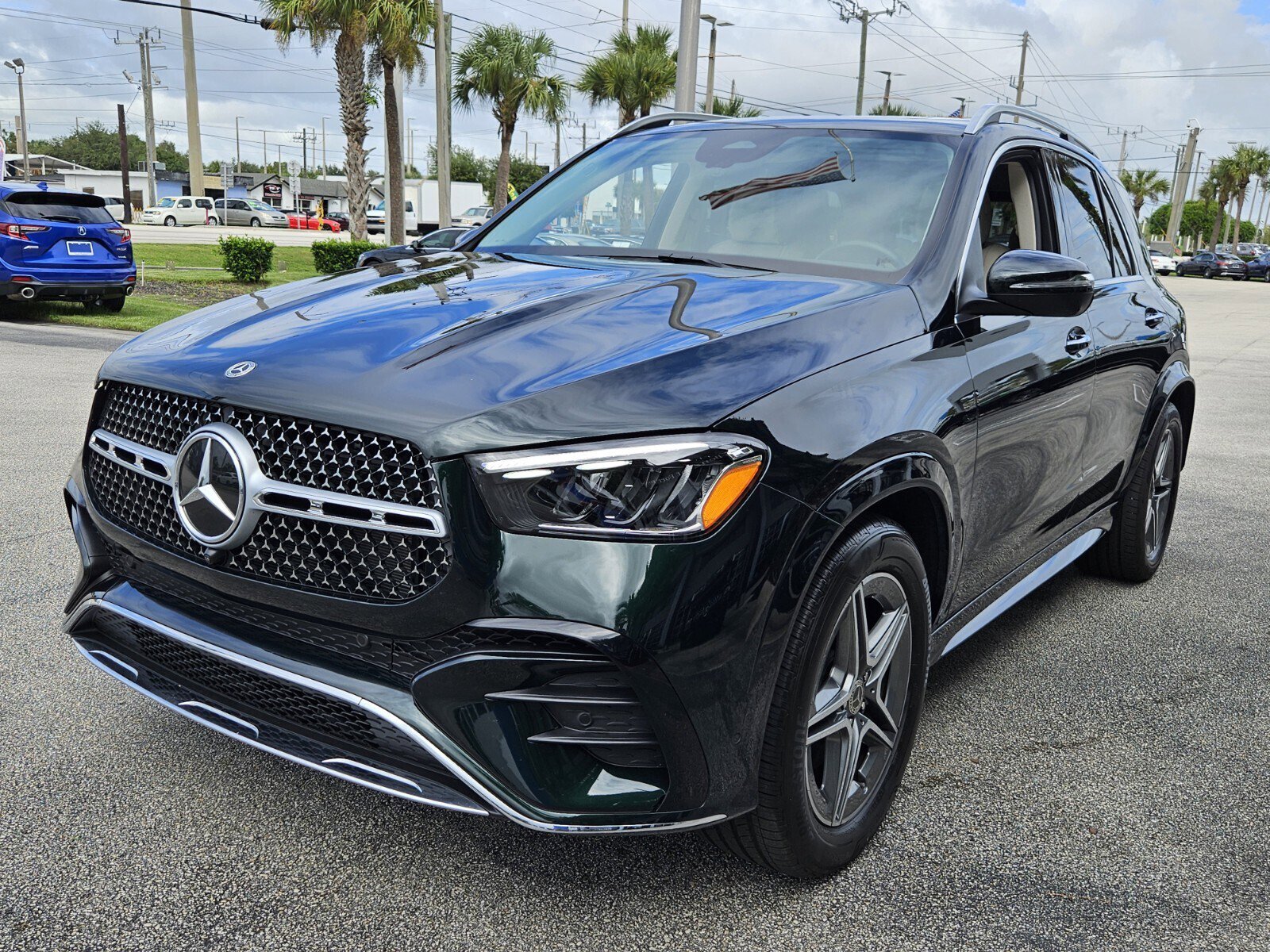 Certified 2025 Mercedes-Benz GLE 450e 4MATIC image 11