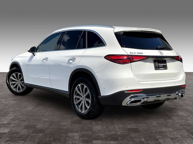 Used 2026 Mercedes-Benz GLC 300 4MATIC image 4