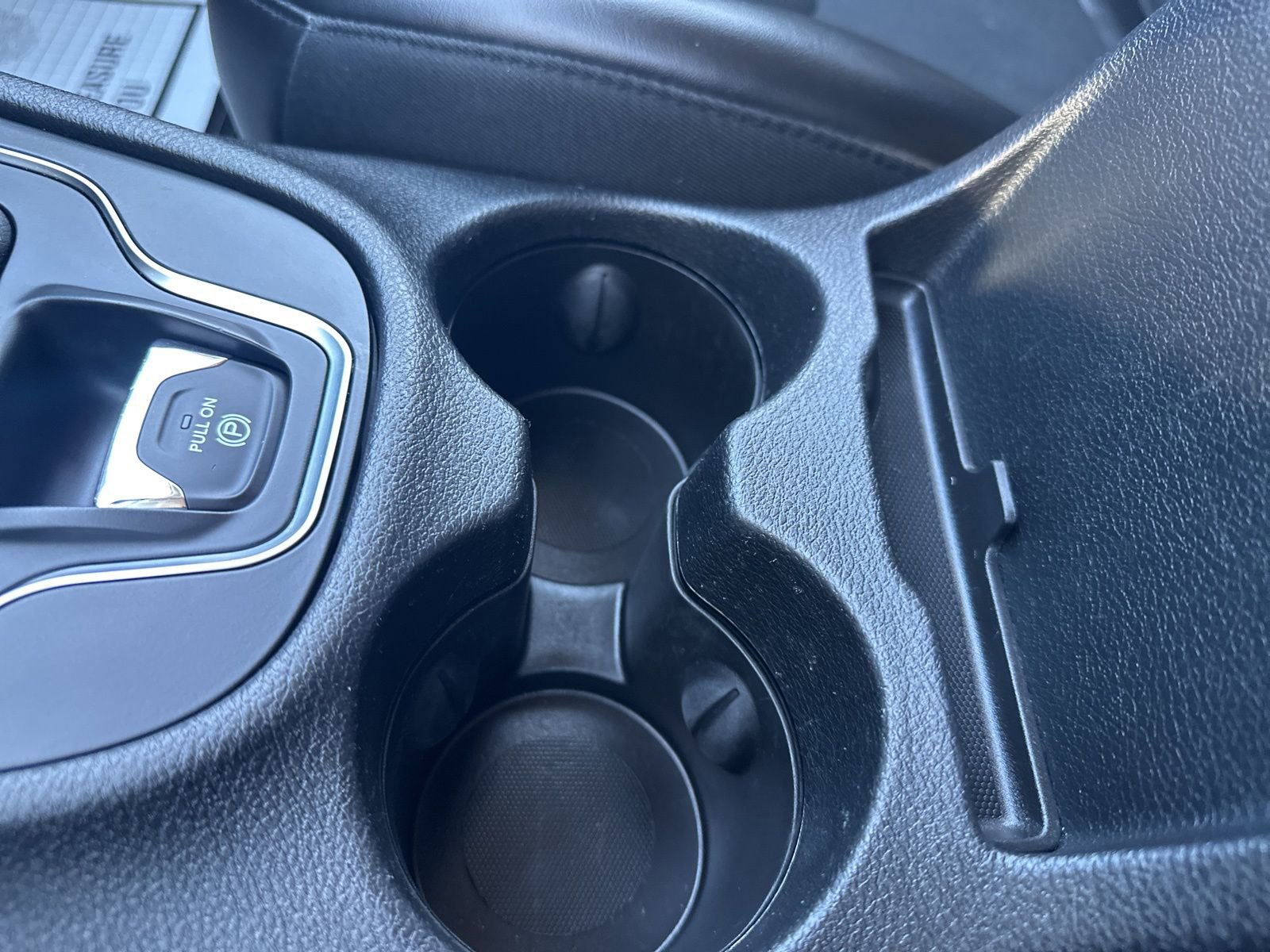 Used 2020 Jeep Cherokee Latitude Plus image 54