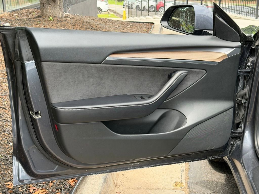 Used 2022 Tesla Model 3 Standard Range RWD image 28