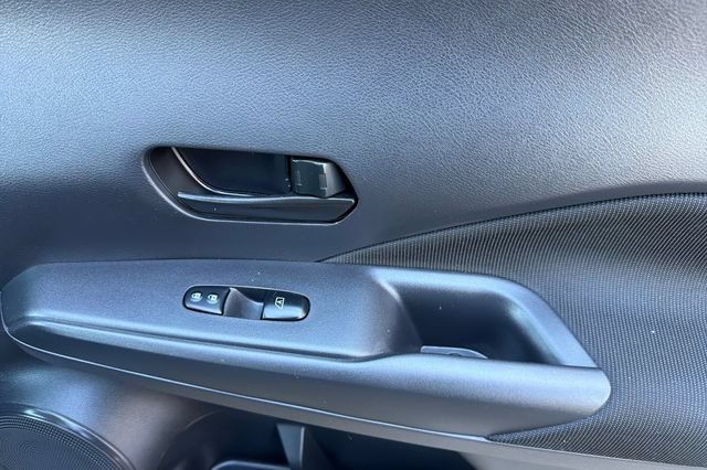 Certified 2025 Nissan Kicks Play S FWD image 20
