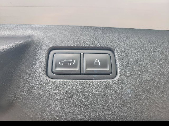 Used 2025 Hyundai Santa Fe XRT AWD/4WD image 20