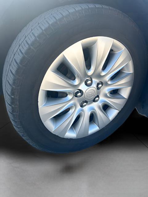 Used 2013 Chrysler 200 LX FWD image 28