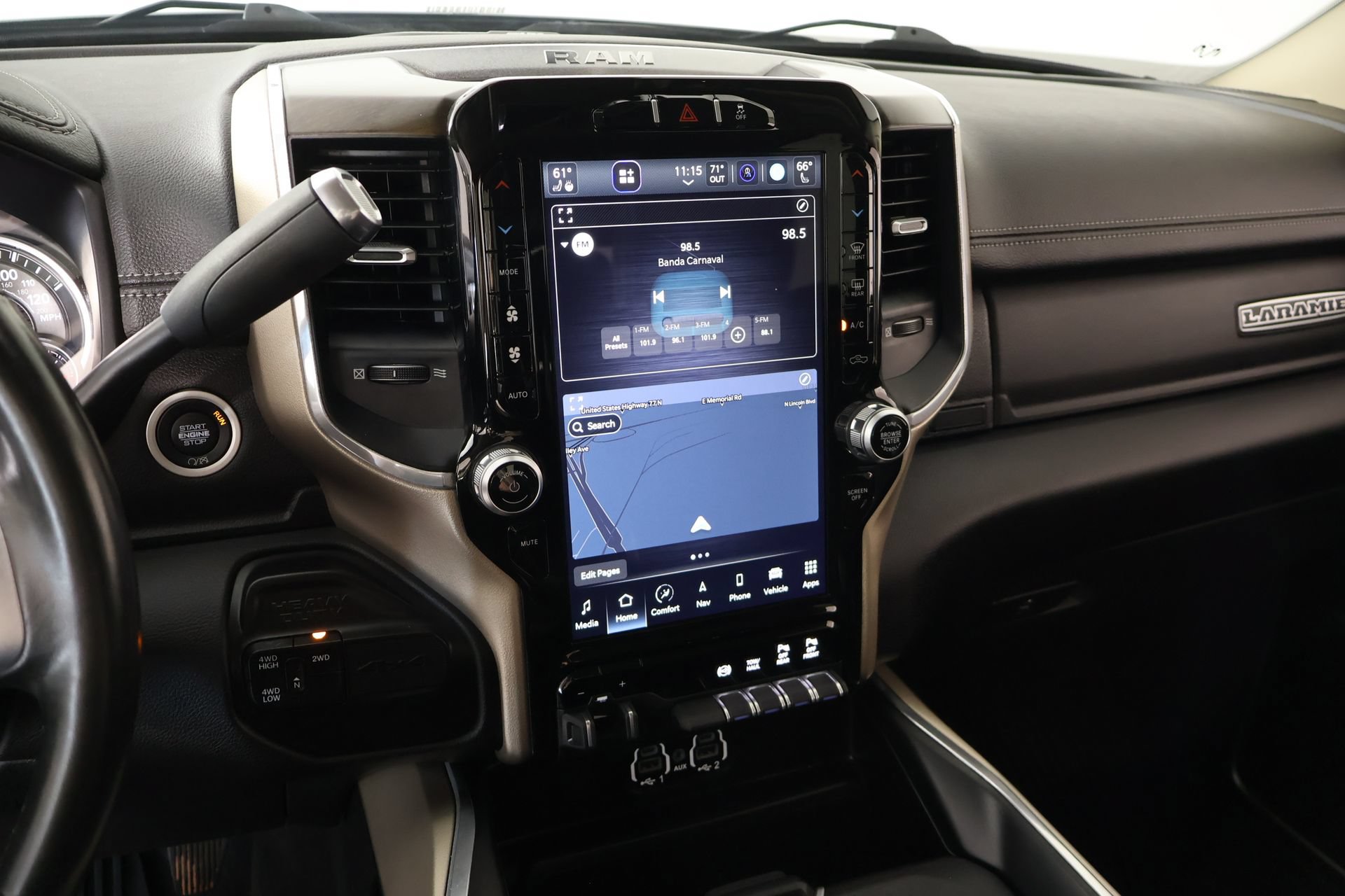Used 2022 RAM 3500 Laramie AWD/4WD image 5