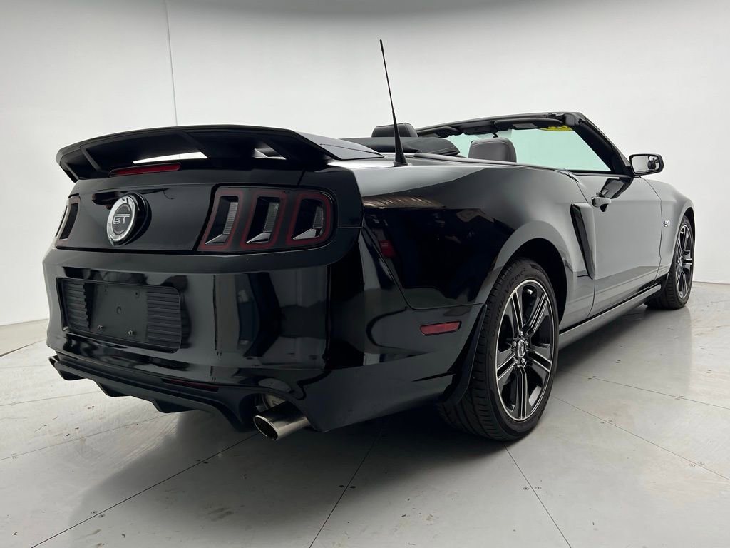 Used 2014 Ford Mustang GT Premium w/ Equipment Group 402A image 21