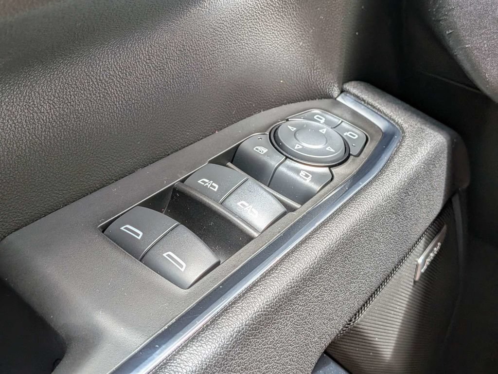 Used 2025 Chevrolet Silverado 1500 LTZ w/ Technology Package AWD/4WD image 26