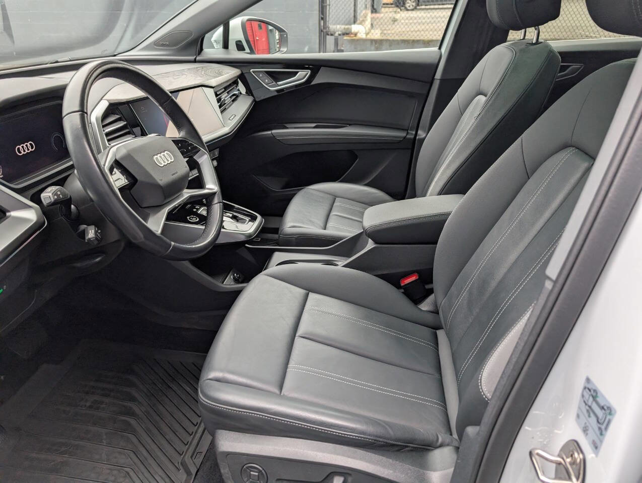 Used 2023 Audi Q4 e-tron Premium Plus w/ Premium Plus image 10