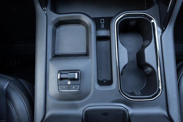 Used 2024 GMC Sierra 2500 AT4 w/ AT4 Premium Plus Package image 27