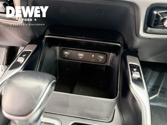 Used 2022 Kia Sorento EX w/ Panoramic Sunroof Package FWD image 24