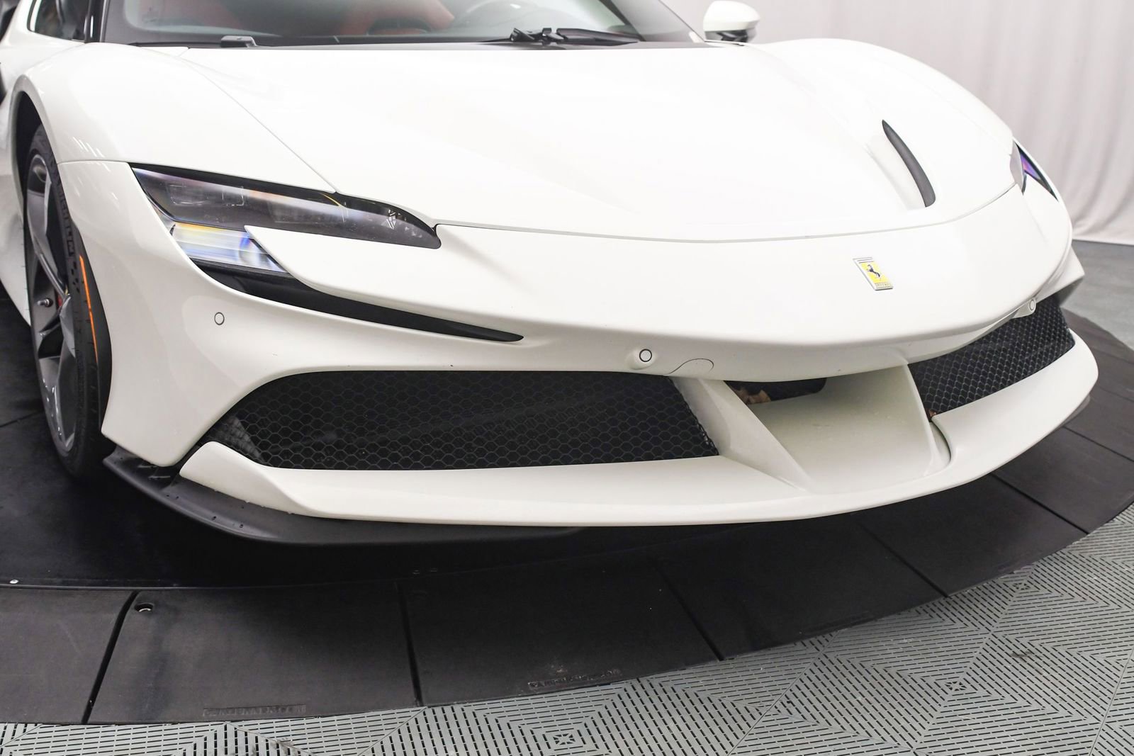 Used 2023 Ferrari SF90 Stradale image 24