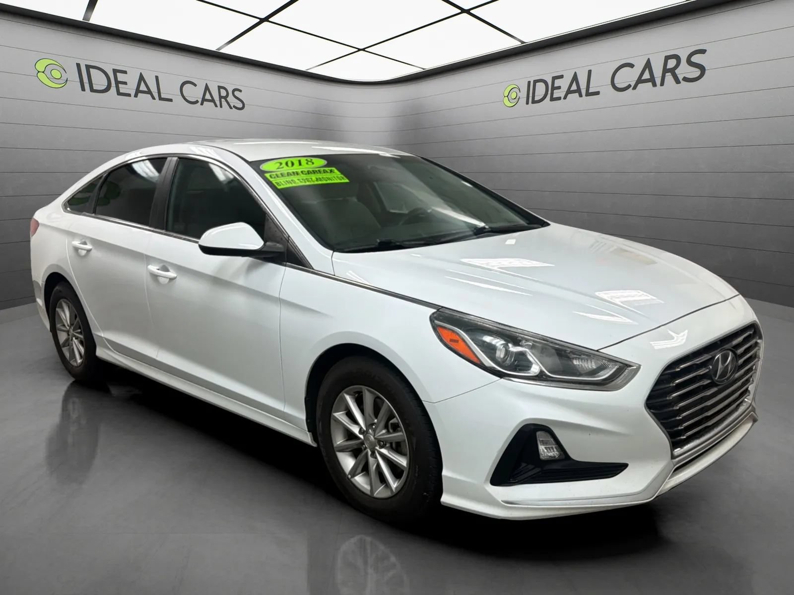 Used 2018 Hyundai Sonata SE w/ Cargo Package FWD image 3