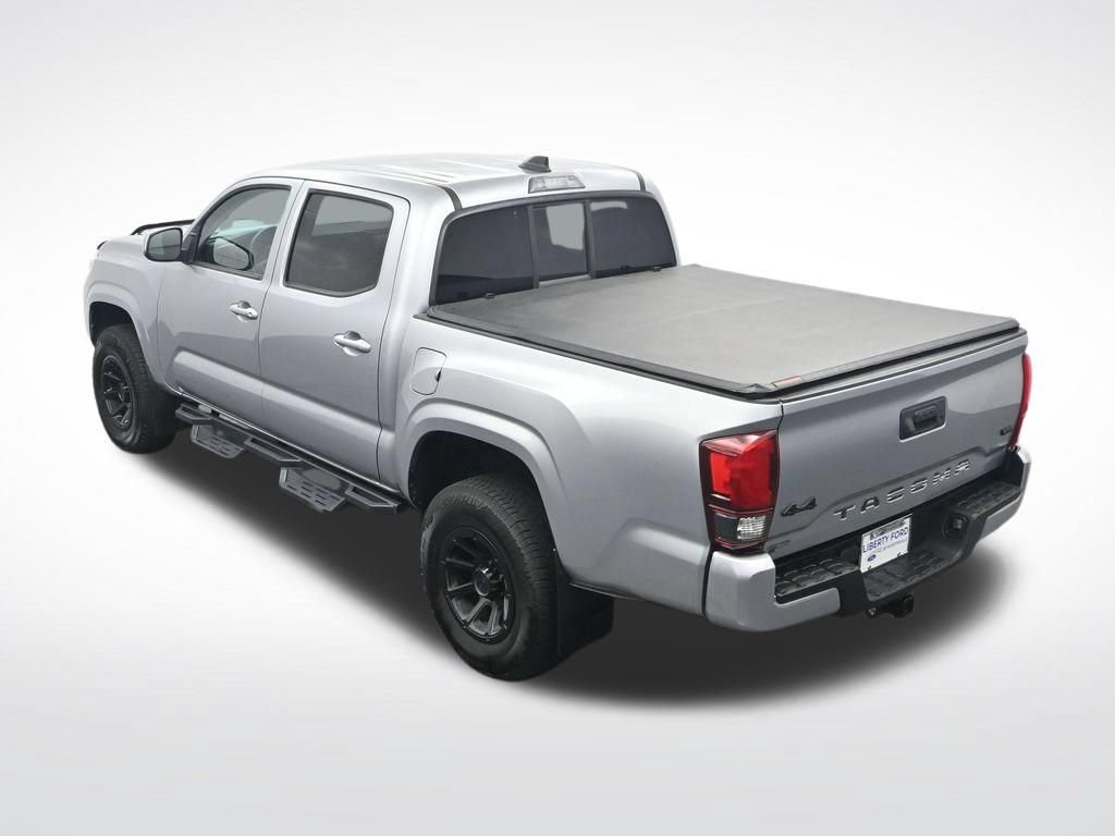 Used 2022 Toyota Tacoma SR AWD/4WD image 34