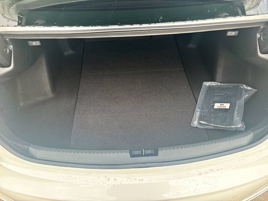 Used 2025 Acura TLX w/ Technology Package FWD image 28