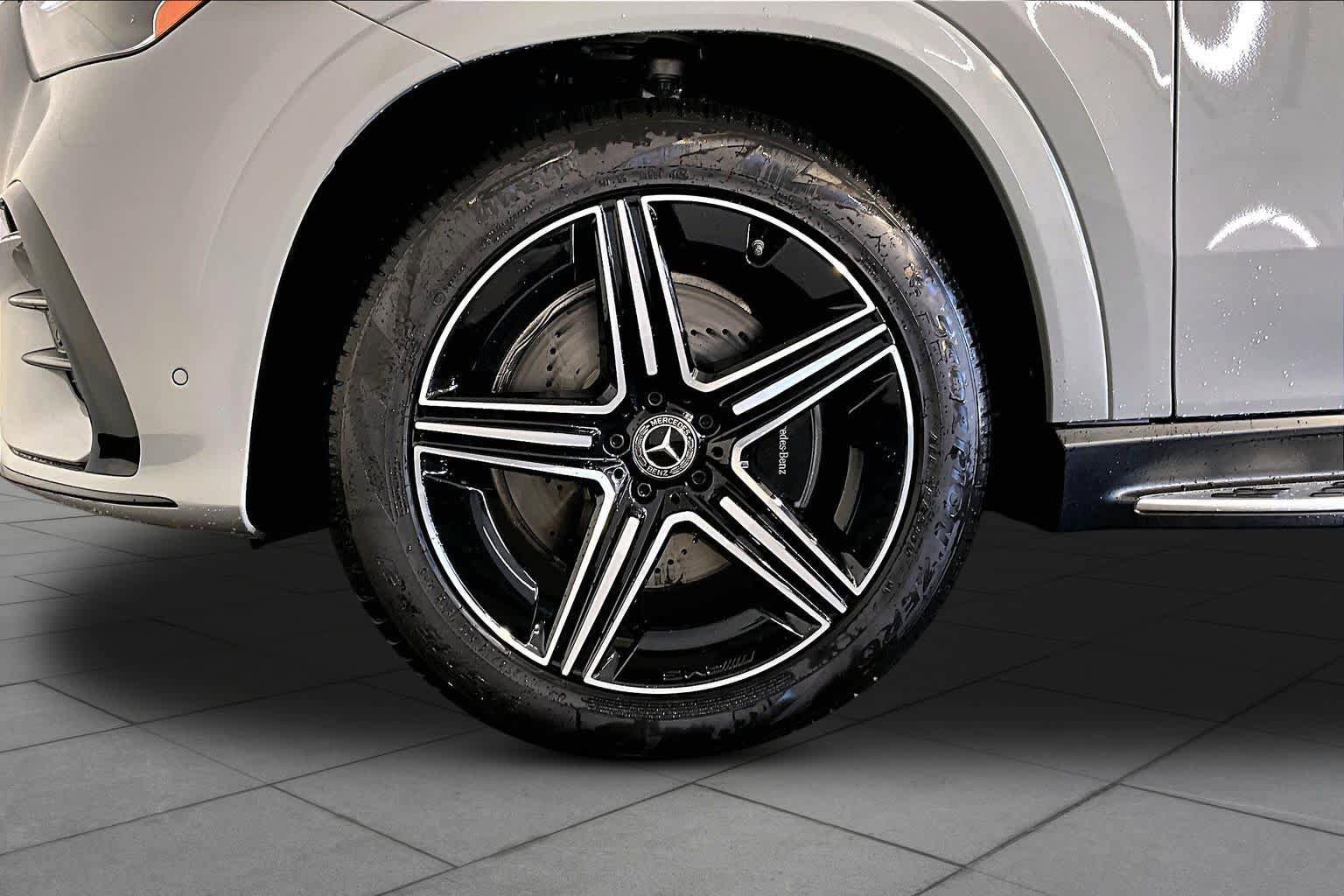 New 2026 Mercedes-Benz GLE 450 4MATIC Coupe image 17