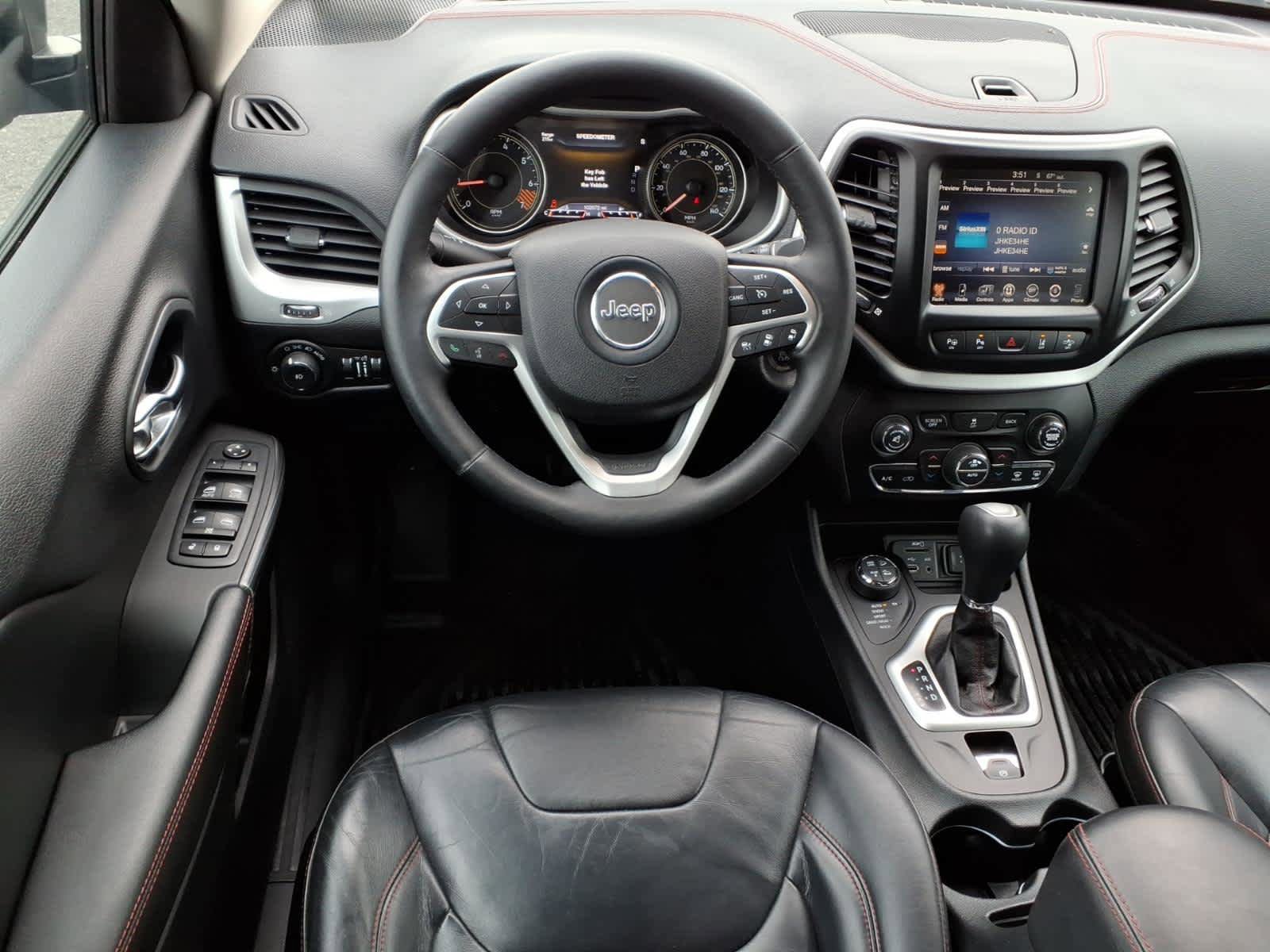 Used 2014 Jeep Cherokee Trailhawk w/ Technology Group image 8