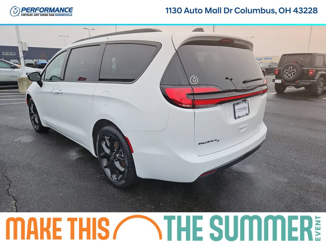 New 2026 Chrysler Pacifica Select w/ S Appearance Package FWD image 5