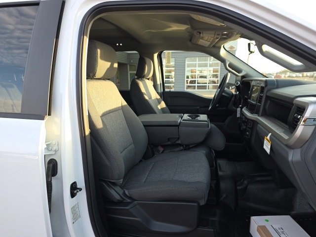 New 2026 Ford F550 4x4 Crew Cab Super Duty image 11