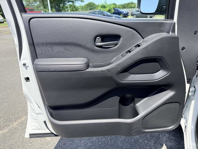 Used 2022 Nissan Frontier S w/ Technology Package AWD/4WD image 14