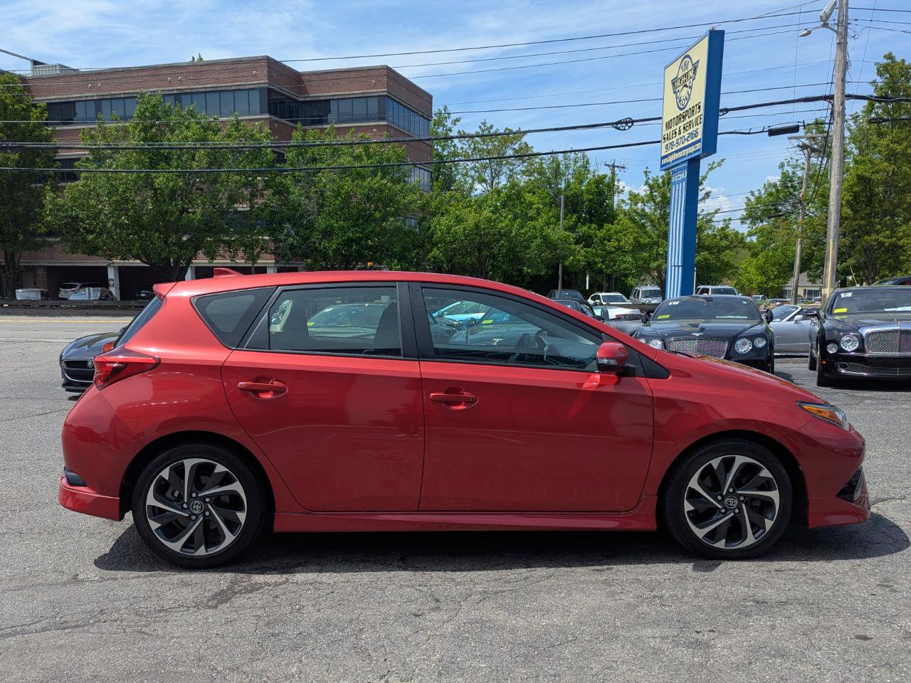 Used 2018 Toyota Corolla iM w/ All-Weather Mat Package FWD image 6