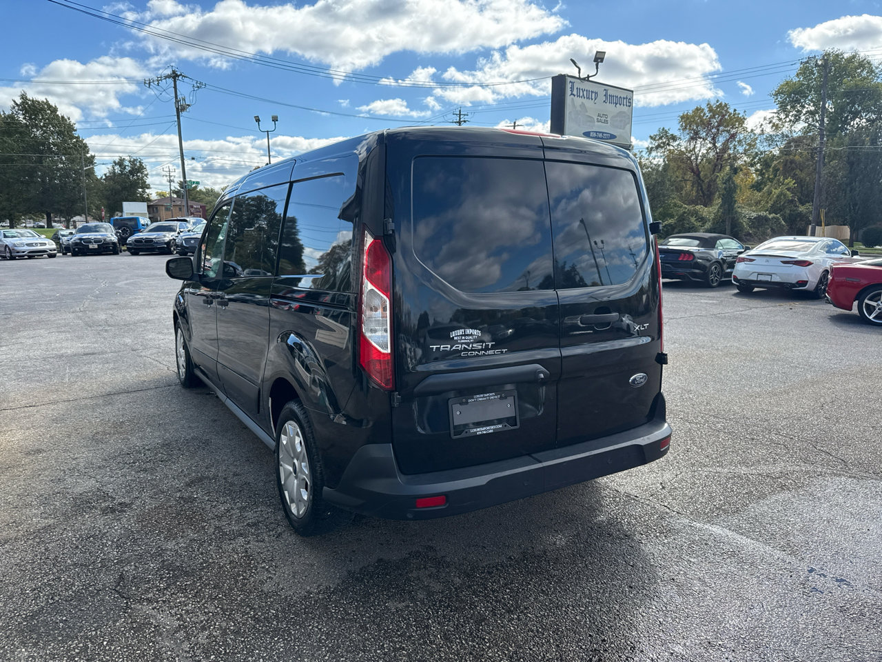 Used 2019 Ford Transit Connect XLT w/ Driver-Assist Package image 8