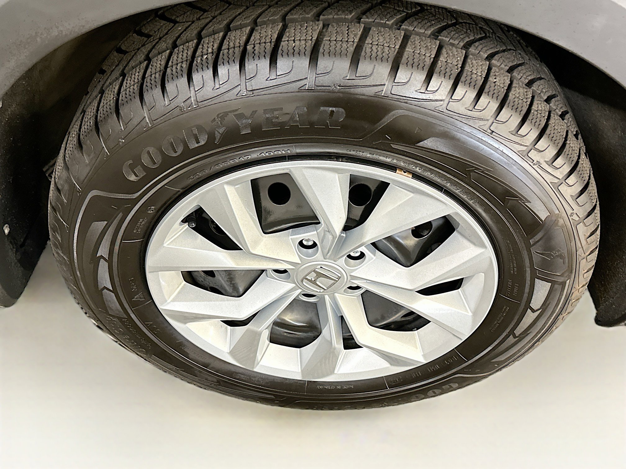 Used 2023 Honda CR-V LX image 11