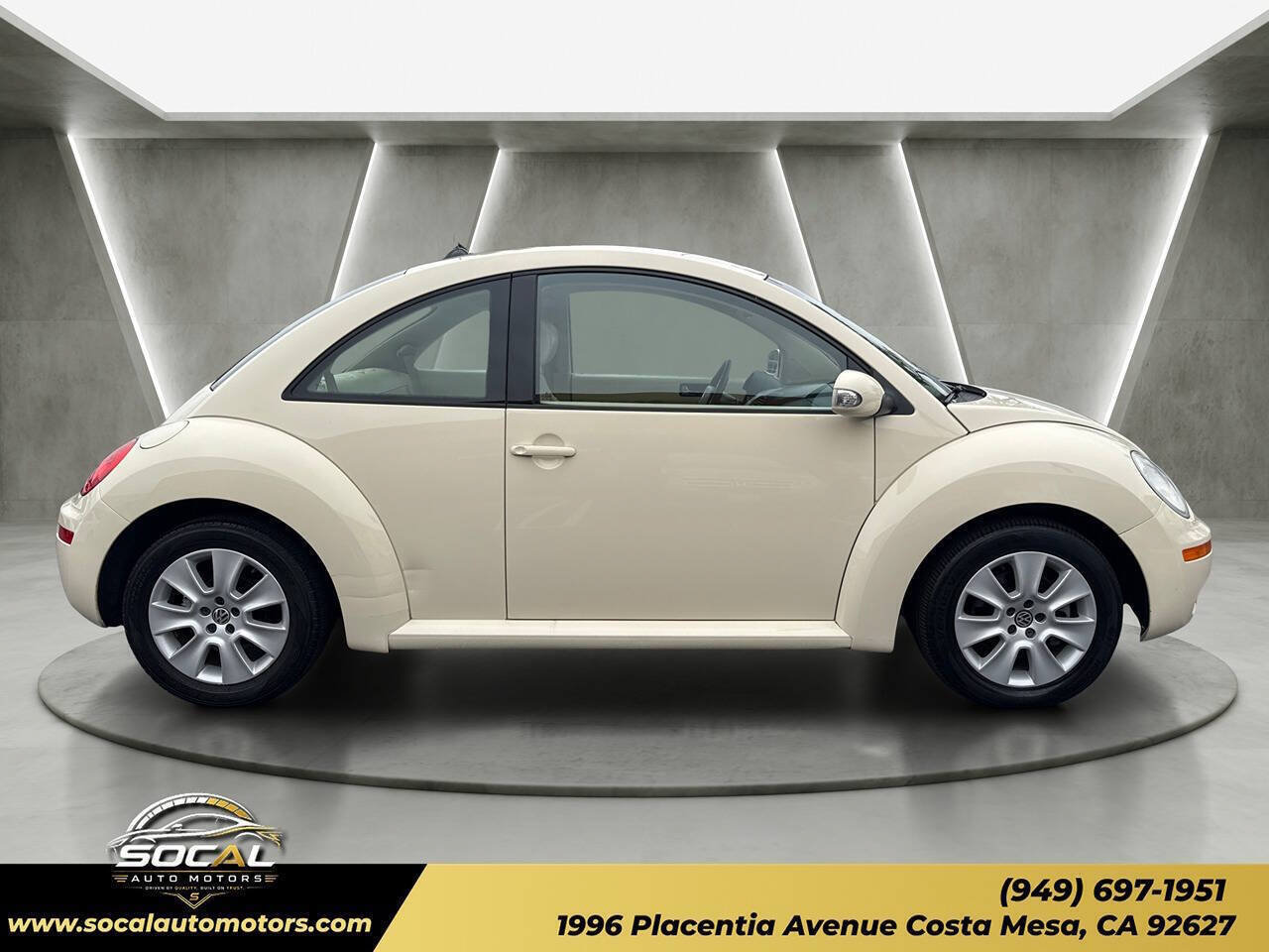 Used 2008 Volkswagen Beetle S FWD image 6