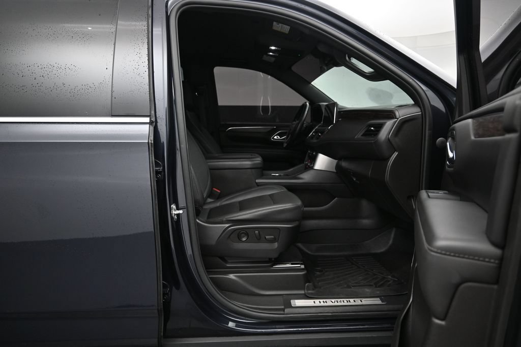 Used 2023 Chevrolet Tahoe LT AWD/4WD image 29