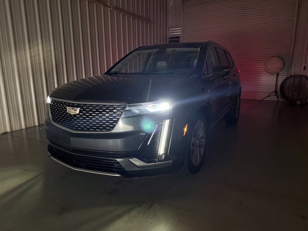 Used 2020 Cadillac XT6 Premium Luxury FWD image 8