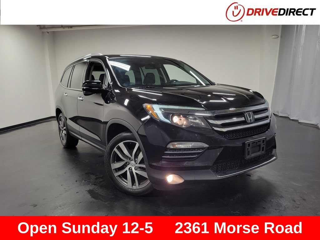 Used 2018 Honda Pilot Touring image 1