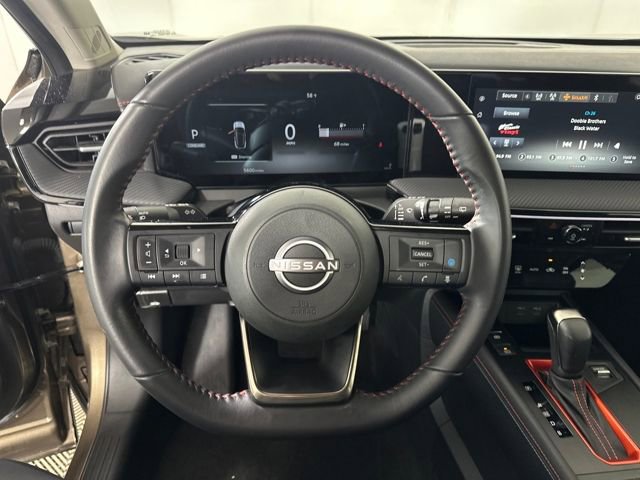 Certified 2025 Nissan Kicks SR image 14