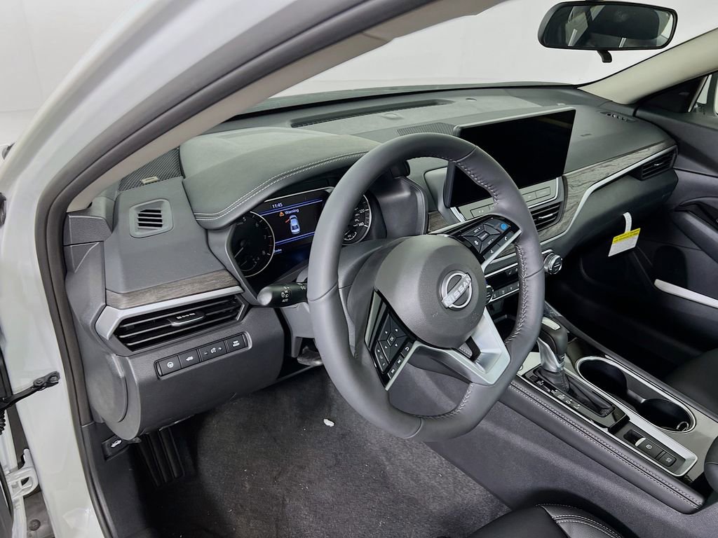 New 2025 Nissan Altima 2.5 SL image 7