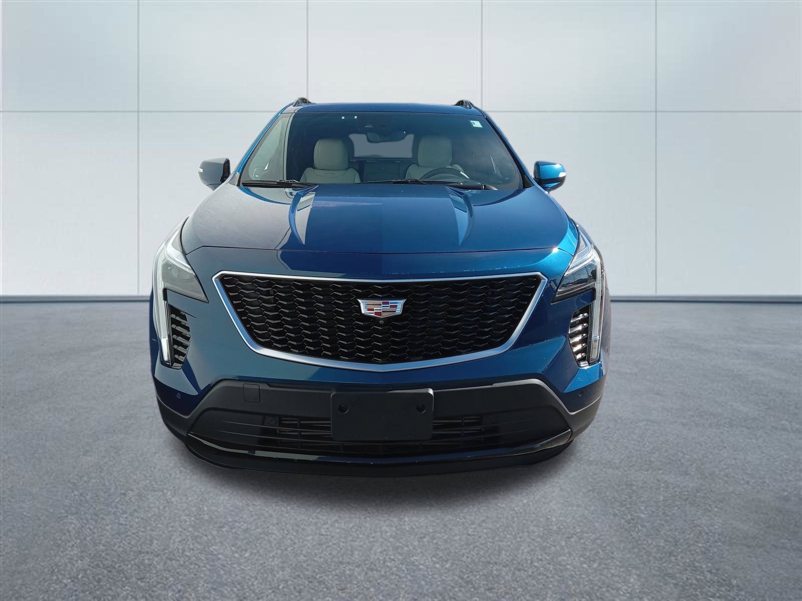 Used 2019 Cadillac XT4 Sport AWD/4WD image 5