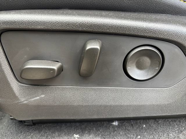 New 2026 Chevrolet Colorado ZR2 w/ Off-Road Front Bumper Package image 16