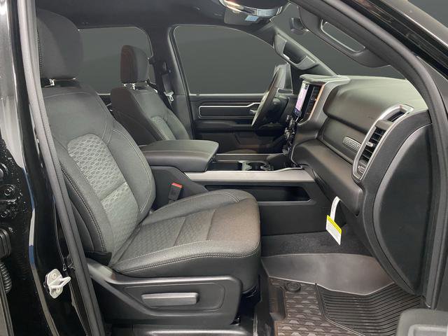 New 2026 RAM 1500 Big Horn w/ Night Edition image 32