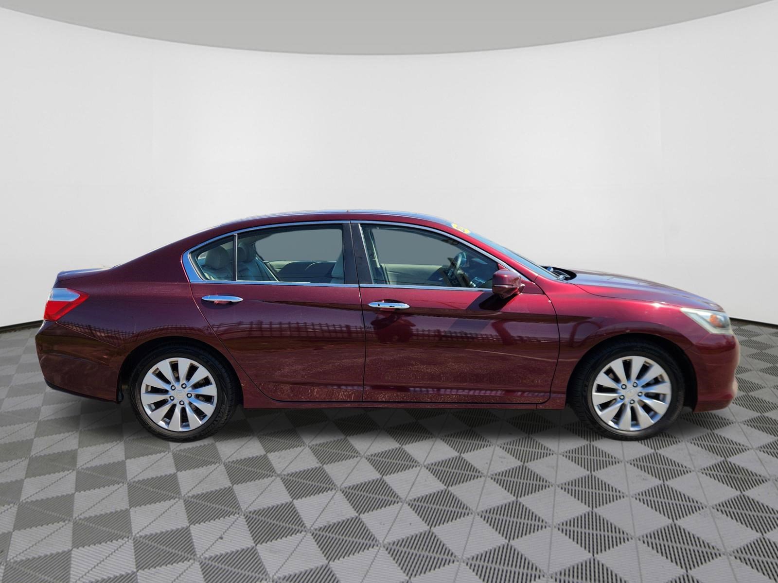 Used 2013 Honda Accord EX-L image 6