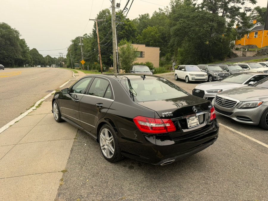 Used 2010 Mercedes-Benz E 350 4MATIC Sedan image 4