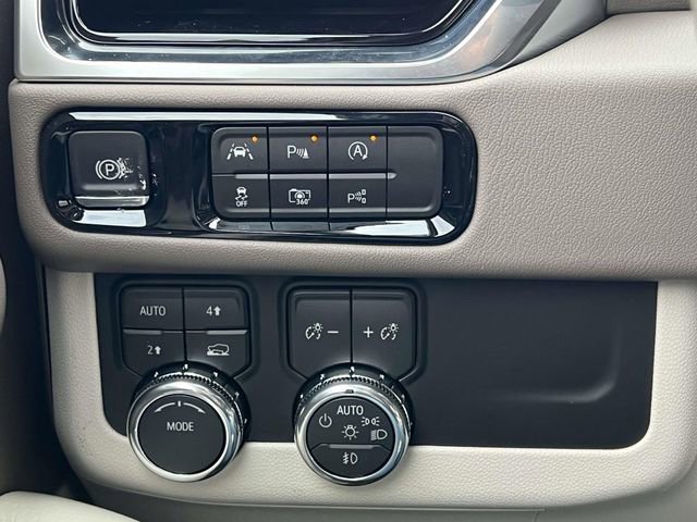 New 2026 GMC Yukon Denali image 29