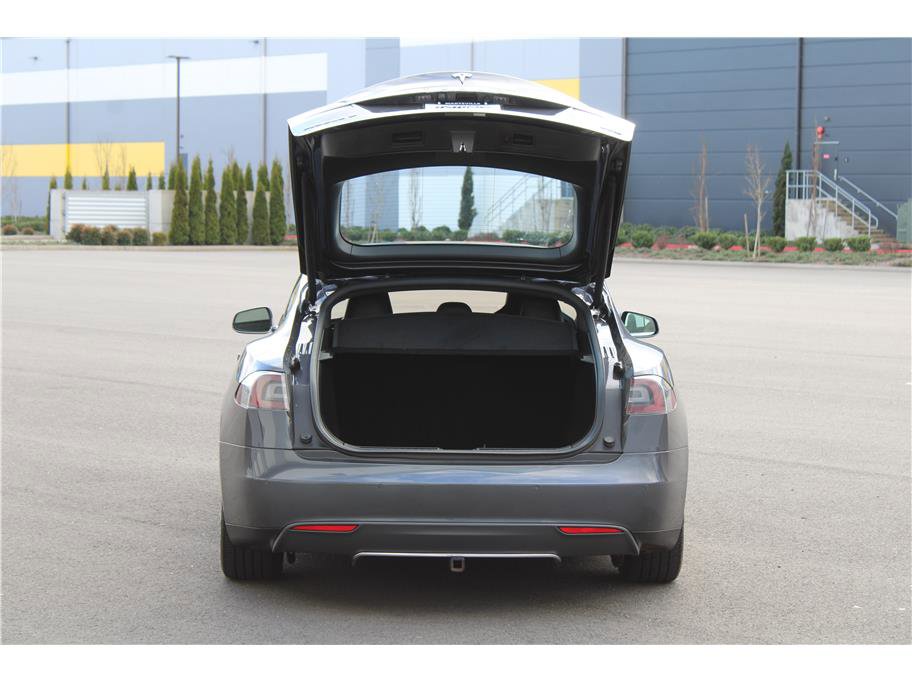 Used 2015 Tesla Model S 85D image 28