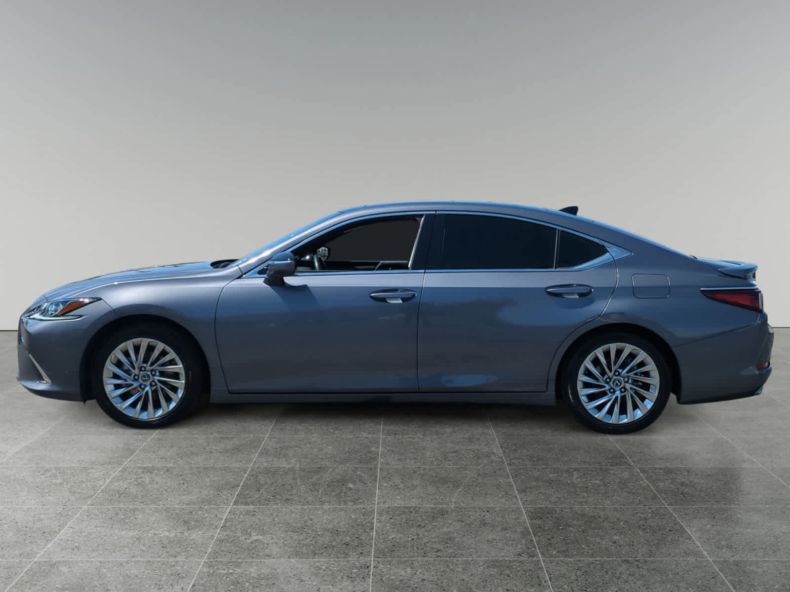 Used 2021 Lexus ES 350 w/ Accessory Package image 2