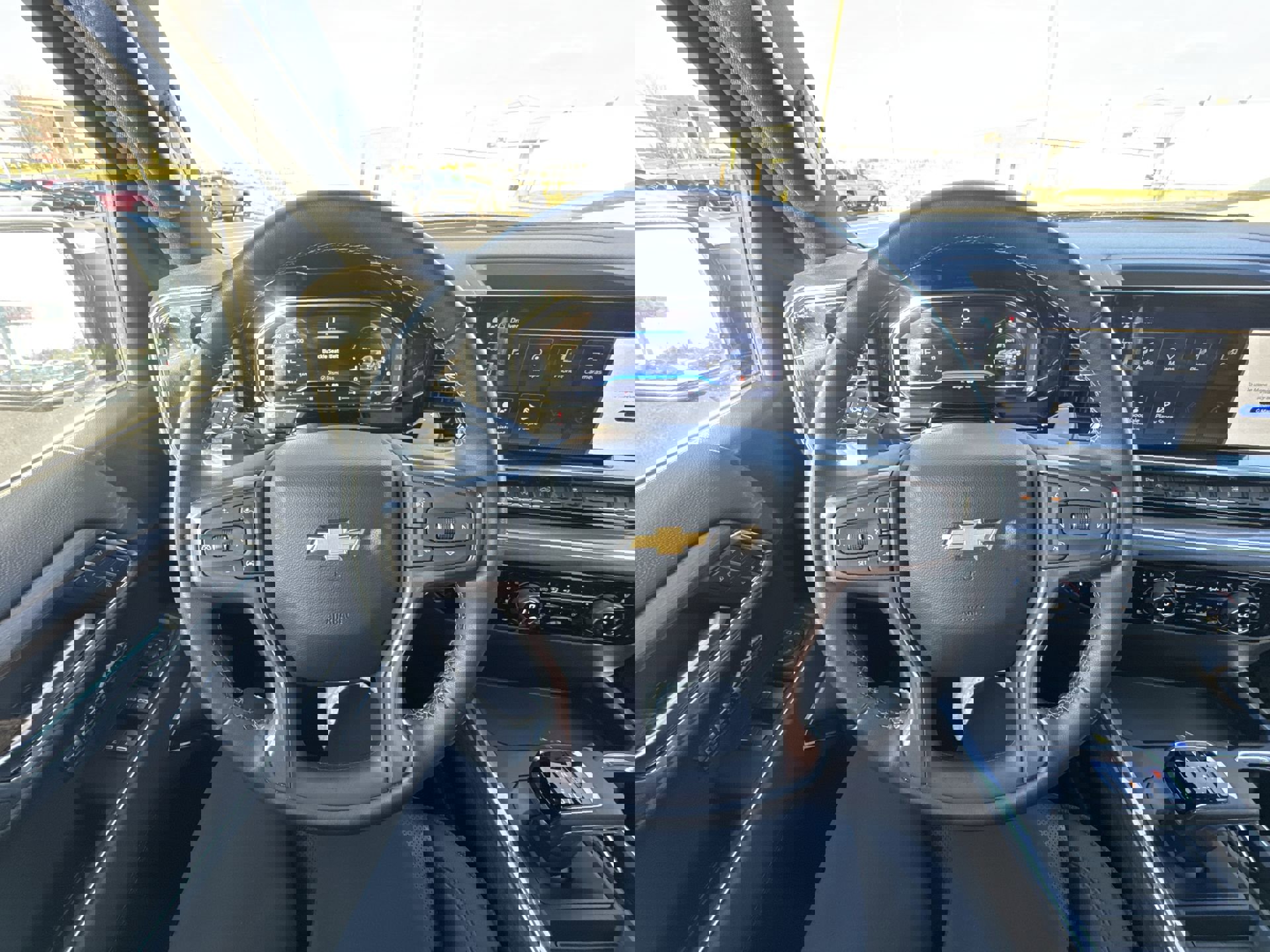 Used 2024 Chevrolet Silverado 1500 High Country w/ Technology Package image 14