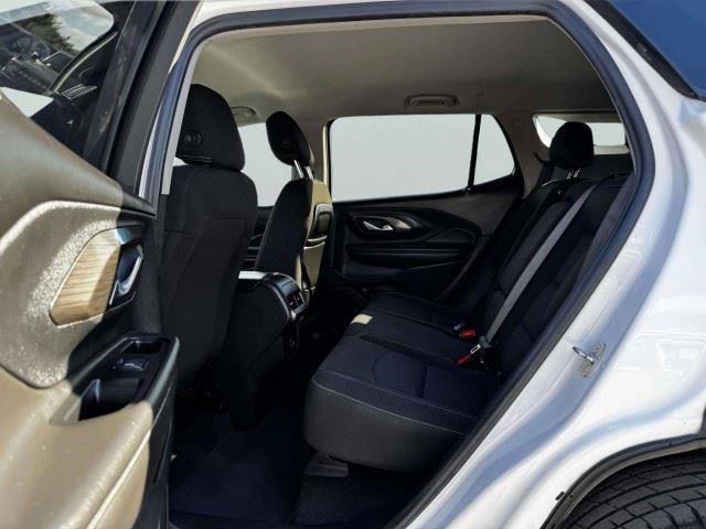 Used 2023 GMC Terrain SLE w/ Driver Convenience Package FWD image 37