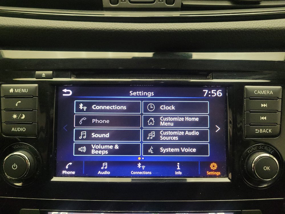 Used 2020 Nissan Rogue SV AWD/4WD image 25