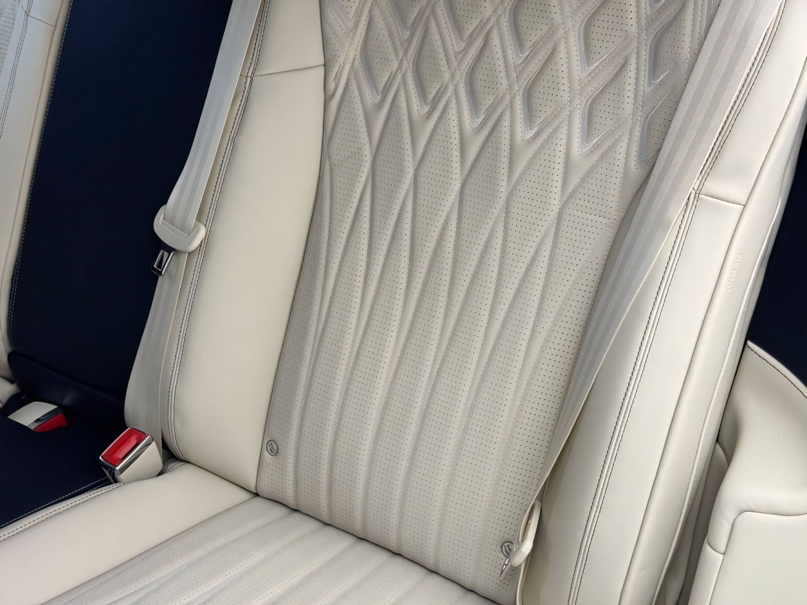 New 2026 Bentley Flying Spur Azure AWD/4WD image 21