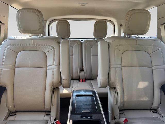 Used 2021 Lincoln Aviator Reserve w/ Equipment Group 201A AWD/4WD image 19