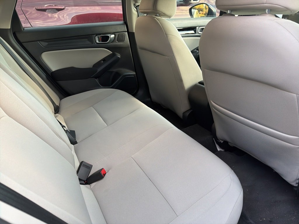 Used 2023 Honda Civic EX image 6