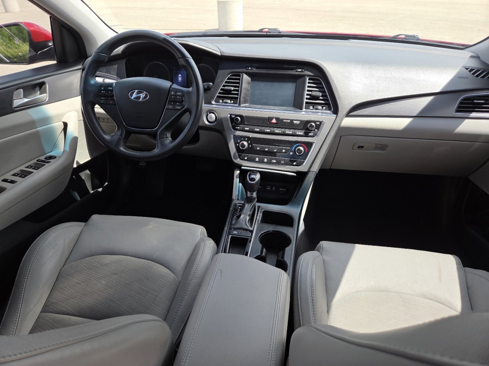 Used 2017 Hyundai Sonata Sport w/ Value Edition Package 02 image 21