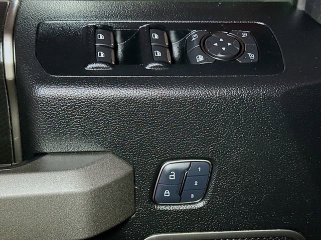 Certified 2018 Ford F150 Raptor w/ Equipment Group 802A Luxury image 17
