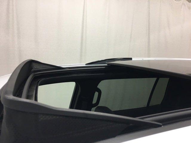 New 2026 Chevrolet Traverse High Country w/ LPO, Floor Liner Package image 4