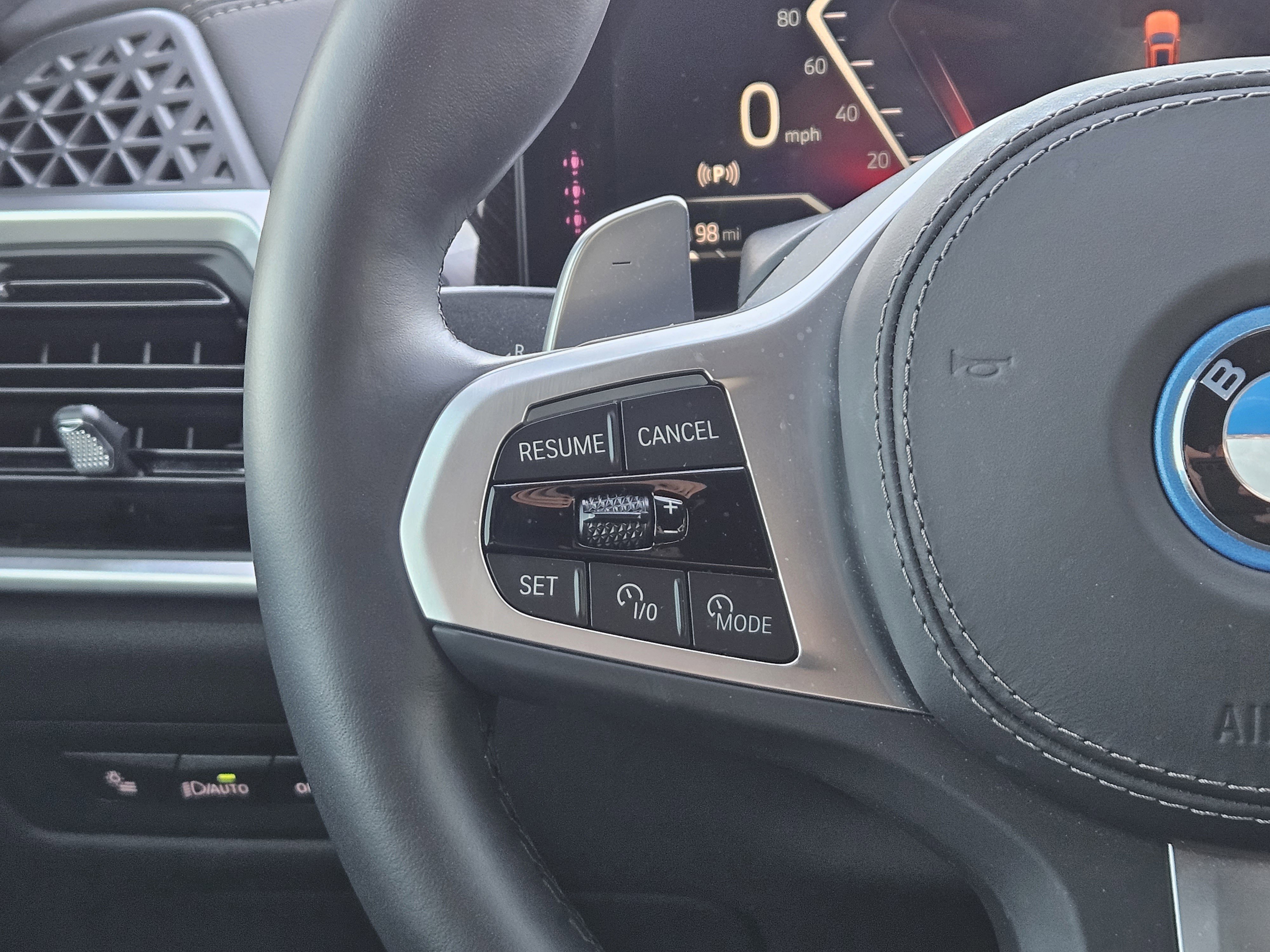 Used 2025 BMW X5 xDrive50e w/ Executive Package image 27